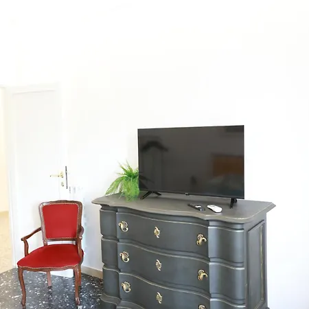 Unique Prenestina Apartament *